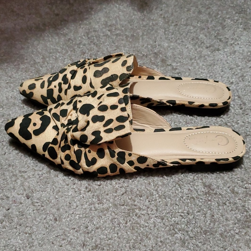 Leopard Mule - Picture 3 of 3